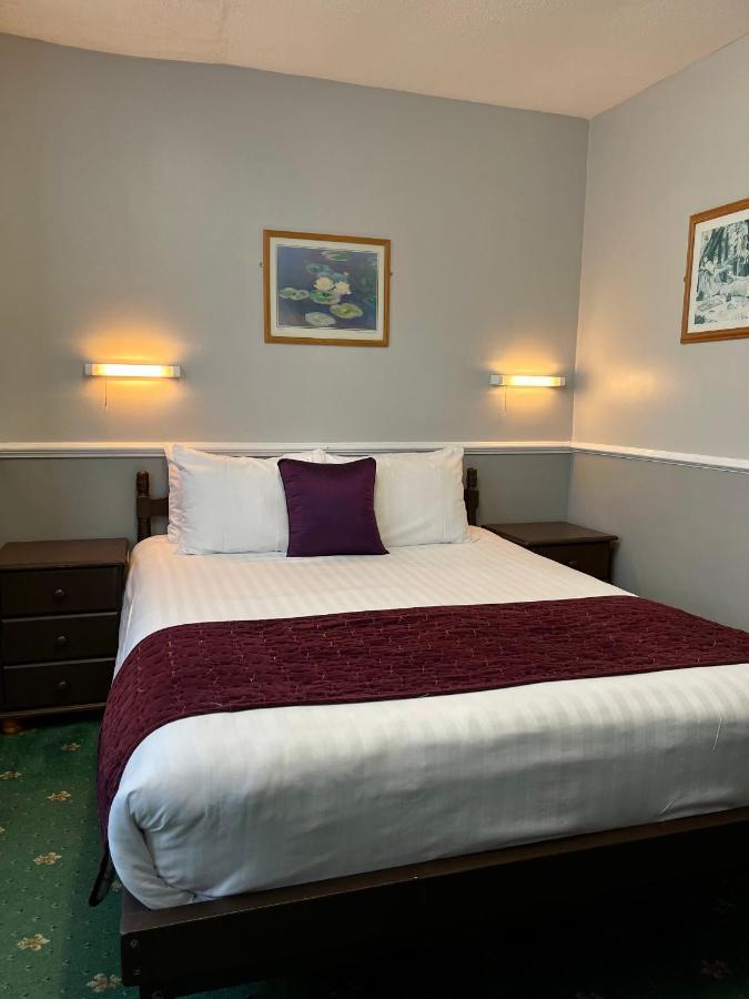 Palm Court B&B Ильфракомб Экстерьер фото