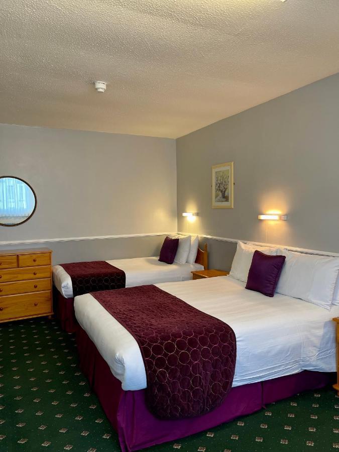 Palm Court B&B Ильфракомб Экстерьер фото